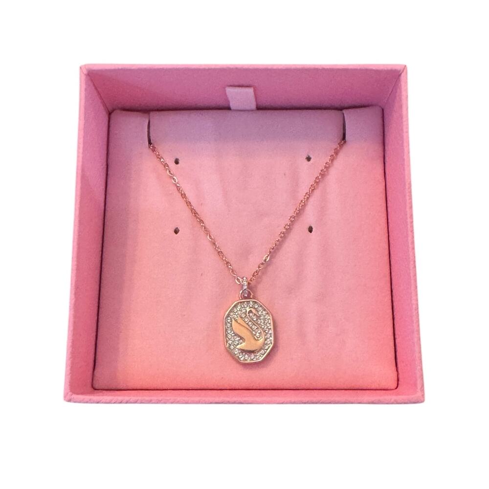 Swarovski Signum pendant Swan, Long, White, Rose gold-tone plated Necklace